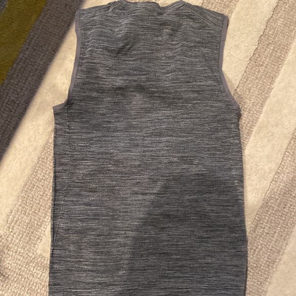 Specialized cycling base layer - Picture 2 of 3